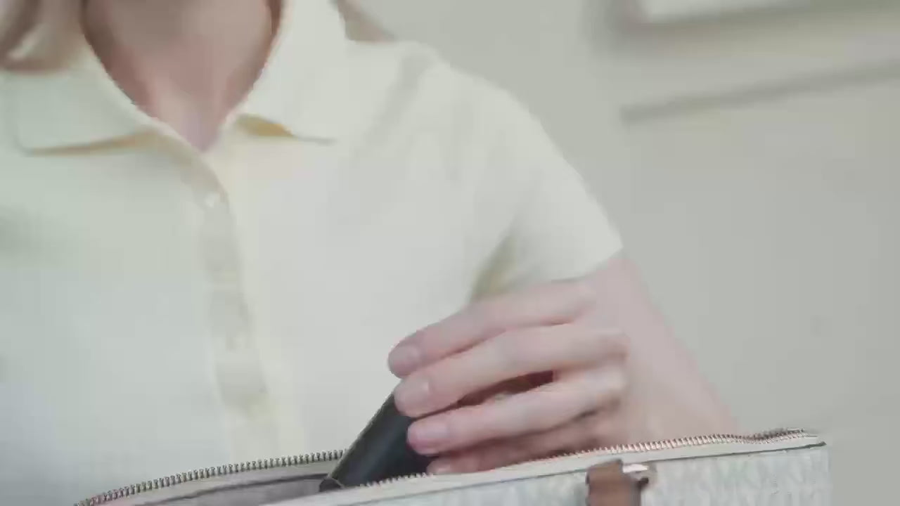 Portable Mini Selfie Stick Tripod  Bluetooth Remote For Live Broadcast